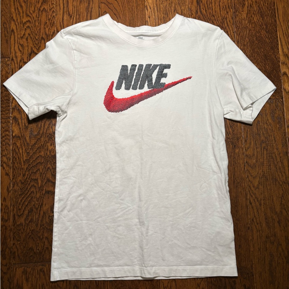 Men’s small Nike t shirt